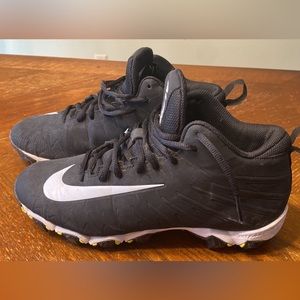 Men’s Nike Football Cleats Size 7.5W
